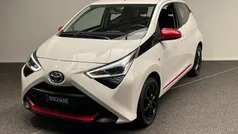 Gebruikt 2020 Toyota Aygo X-play Hatchback | € 12.095 (Eerlijke prijs)