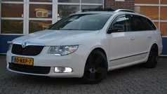 Gebruikt 2011 Skoda Superb Elegance Stationwagen | € 5.450 (Eerlijke prijs)