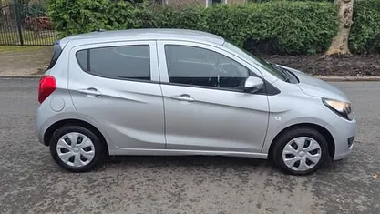 Gebruikt 2017 Opel Karl Edition Hatchback | € 7.250 (Eerlijke prijs)