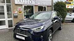 Blauw Gebruikt 2020 Toyota RAV4 Executive SUV | € 30.950 (Eerlijke prijs)