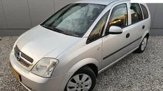 Gebruikt 2003 Opel Meriva Cosmo MPV | € 1.798 (Eerlijke prijs)