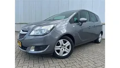 Gebruikt 2015 Opel Meriva Cosmo MPV | € 7.995 (Eerlijke prijs)