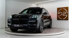 Gebruikt 2023 Porsche Cayenne Chrono SUV | € 103.980 (Eerlijke prijs)