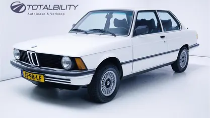 Wit Gebruikt 1983 BMW 315 Hatchback | € 9.900