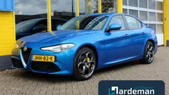 Gebruikt 2019 Alfa Romeo Giulia Veloce Sedan | € 36.900 (Eerlijke prijs)