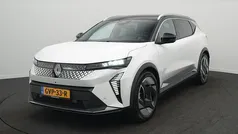 Wit Gebruikt 2024 Renault Scenic E-Tech Iconic SUV | € 44.950 (Eerlijke prijs)