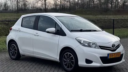 Occasion 2012 Toyota Yaris Hatchback | € 5.399 (Eerlijke prijs)