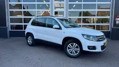Wit Gebruikt 2011 VW Tiguan Comfortline SUV | € 8.975 (Eerlijke prijs)
