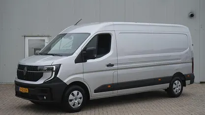 Occasion 2024 Renault Master Van | € 38.950 (Eerlijke prijs)