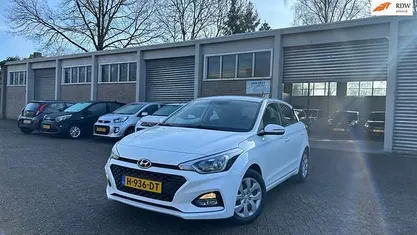 Occasion Hyundai i20 Comfort 101 PK (74 kW) 2020 Hatchback