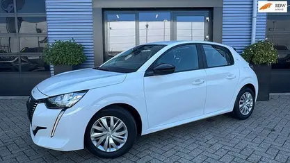 Gebruikt 2023 Peugeot 208 Active Hatchback | € 13.900 (Goede deal)
