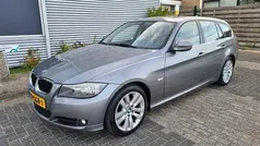 Grijs Gebruikt 2011 BMW 318 Luxury Line Stationwagen | € 4.950 (Super prijs)
