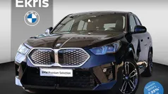 Zwart Gebruikt 2024 BMW iX2 SUV | € 44.900 (Eerlijke prijs)