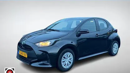 Gebruikt 2023 Toyota Yaris Active Hatchback | € 19.450 (Eerlijke prijs)