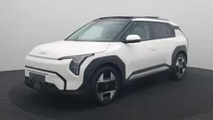 Wit Nieuw 2025 Kia EV3 Advance SUV | € 38.350 (Goede deal)