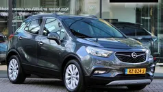 Grijs, metallic lak Gebruikt 2017 Opel Mokka X Innovation SUV | € 17.987 (Eerlijke prijs)