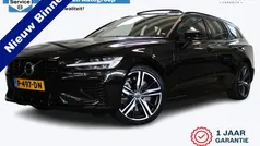 Zwart Gebruikt 2022 Volvo V60 R-Design Stationwagen | € 28.950 (Eerlijke prijs)