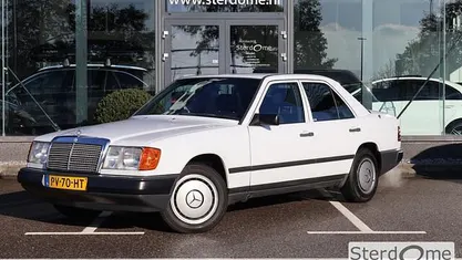 Gebruikt 1986 Mercedes E260 Sedan | € 12.950