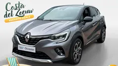 Grijs Gebruikt 2022 Renault Captur Intens SUV | € 22.940 (Eerlijke prijs)