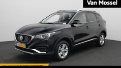 Zwart Gebruikt 2020 MG ZS Comfort Sedan | € 13.400 (Goede deal)