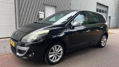 Zwart Gebruikt 2010 Renault Mégane III Dynamique MPV | € 2.500 (Goede deal)