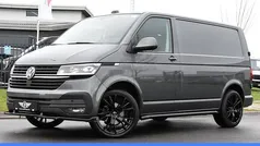 Grijs Gebruikt 2022 VW T6.1 Highline Van | € 33.950 (Eerlijke prijs)