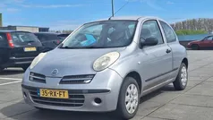 Grijs Gebruikt 2005 Nissan Micra Visia Hatchback | € 1.595 (Eerlijke prijs)