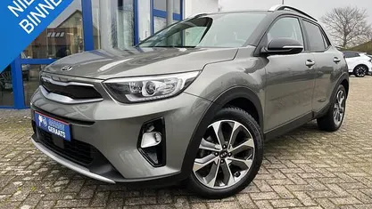 Occasion 2018 Kia Stonic SUV | € 13.950 (Eerlijke prijs)