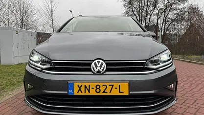 Occasion 2019 VW Golf Sportsvan Highline MPV | € 14.750 (Eerlijke prijs)