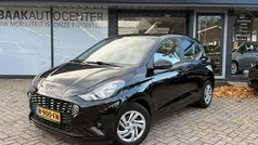 Zwart Gebruikt 2021 Hyundai i10 Comfort Hatchback | € 15.950 (Eerlijke prijs)