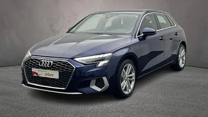 Navarrablauw metallic Gebruikt 2021 Audi A3 Sportback Business Hatchback | € 22.900 (Eerlijke prijs)