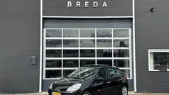 Zwart Gebruikt 2007 Renault Clio II Dynamique Hatchback | € 2.395 (Eerlijke prijs)