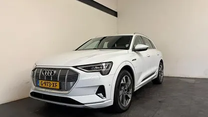 Wit Occasion 2019 Audi e-tron SUV | € 22.449 (Goede deal)