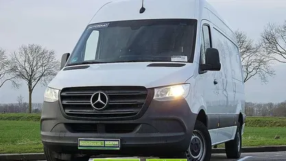 Occasion 2020 Mercedes Sprinter Van | € 22.350 (Super prijs)