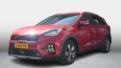 (cr5) runway red m Gebruikt 2020 Kia Niro SUV | € 18.890 (Eerlijke prijs)
