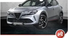 Gebruikt 2025 Alfa Romeo Junior Edizione Speciale SUV | € 37.890 (Eerlijke prijs)
