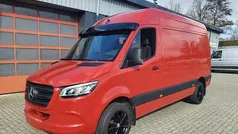 Rood Gebruikt 2021 Mercedes Sprinter Van | € 39.500 (Eerlijke prijs)