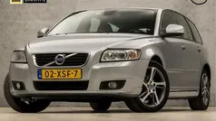 Grijs Gebruikt 2012 Volvo V50 Stationwagen | € 4.945 (Eerlijke prijs)