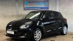 Gebruikt 2020 Suzuki Swift Hatchback | € 17.995 (Eerlijke prijs)