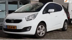 Wit Gebruikt 2015 Kia Venga Hatchback | € 10.450 (Eerlijke prijs)