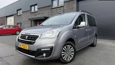 Grijs Gebruikt 2016 Peugeot Partner Tepee Active MPV | € 12.950 (Eerlijke prijs)