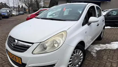 Occasion 2008 Opel Corsa Essentia Hatchback | € 1.650 (Eerlijke prijs)