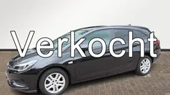 Zwart Gebruikt 2018 Opel Astra Edition Stationwagen | € 10.648 (Eerlijke prijs)