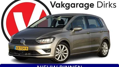 Occasion 2015 VW Golf Sportsvan Highline MPV | € 15.940 (Eerlijke prijs)