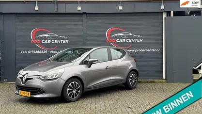 Occasion Renault Clio IV Expression 90 PK (66 kW) 2015 Grijs (metallic) Hatchback