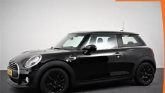Gebruikt 2019 Mini ONE Hatchback | € 16.890 (Eerlijke prijs)