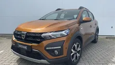 Orange atacama epy Gebruikt 2022 Dacia Sandero Expression Hatchback | € 12.745 (Goede deal)