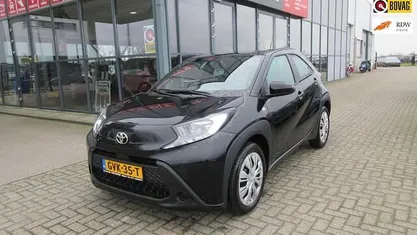 Gebruikt 2024 Toyota Aygo X Play SUV | € 19.500 (Eerlijke prijs)