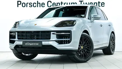 Occasion Porsche Cayenne 469 PK (344 kW) 2025 Zilver SUV