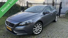 Gebruikt 2013 Volvo V40 Hatchback | € 5.250 (Eerlijke prijs)